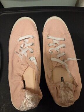 Women’s Casual Canvas Sneakers - Pink